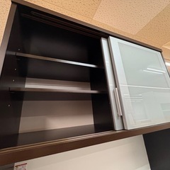 《リユースマン倉敷》松田家具キッチンボード ブラウン×ホワイト 食器棚の画像