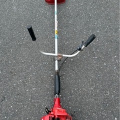 肩掛け式　草刈機　草刈り機　刈払機　刈払い機　タナカ　CB-24...