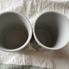 【6月処分】湯呑み　犬　猫　各1の画像