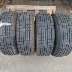 195/65R15 91Q プリウスなどにスタッドレスタイヤ4本セット