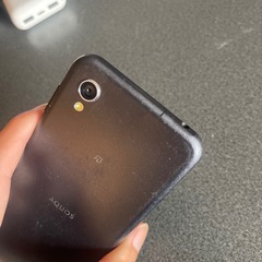 SHARP AQUOS SHV43 ブラックの画像