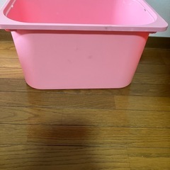 イケア　トロファストの画像