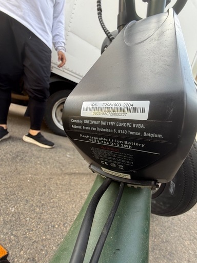 ■ 車庫保管 ■ 希少モデル ■ 大容量バッテリー20AH ■ 現金一括値引あり ■ □ 車庫保管 □ 希少モデル □ 大容量バッテリー20AH □ 現金一括値引