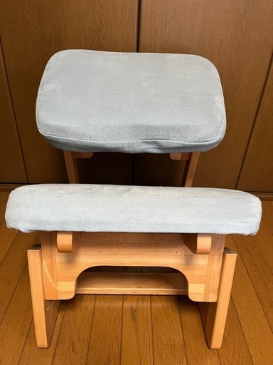 ベルメゾン 背筋ピンと学習チェア バランスチェア ビーチ材