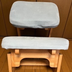 ベルメゾン 背筋ピンと学習チェア バランスチェア ビーチ材
