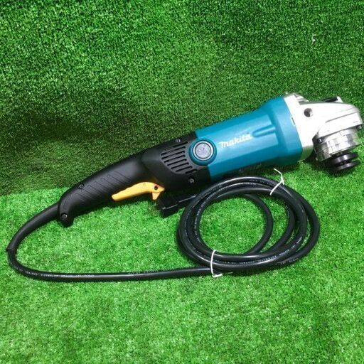 マキタ GA7011C 180mmディスクグラインダ コード式【市川行徳店】【店頭取引限定】【未使用】管理番号：ITA4RHT4U8DS マキタ GA7011C 180mmディスクグラインダ コード式【市川行徳店
