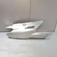 YAMAHA アクシス100 SB01J ボディーカバー 右　A...