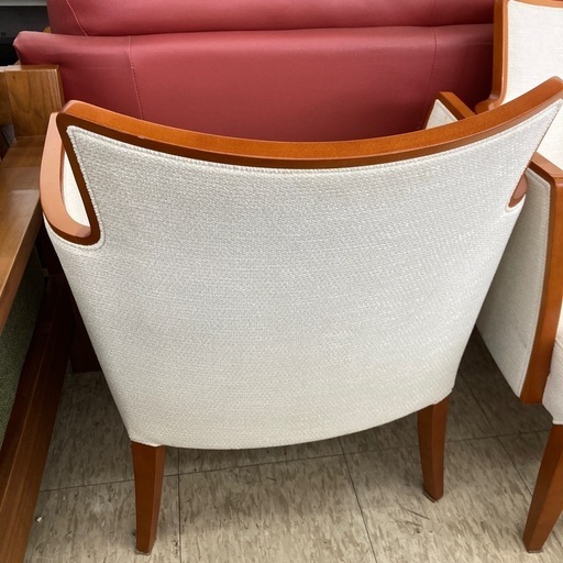 【ジモティー割引で最大15％OFF⭐️】 1人掛けソファー ホワイト