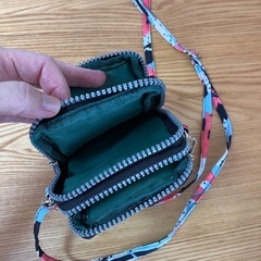 スマホショルダーバッグの画像