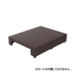 リクライニングチェアのステージ ブラウン ビューティガレージの画像