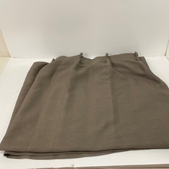 No.811 中古カーテン　薄いブラウン　