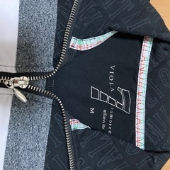 2枚　VIOLA rumore ヴィオラ ルモーレ 半袖　L 黒　M 白Tシャツの画像