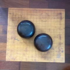 碁盤 碁石 囲碁の画像