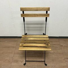 アイアンウッドデスク + IKEA テルノー 折りたたみ式チェア カントリー調 アンティーク調の画像