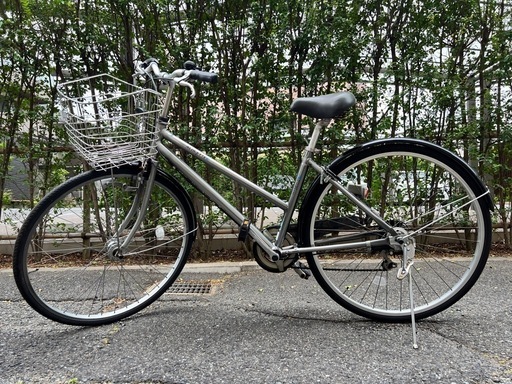 点検済⭐️中古自転車　 27インチ　新品鍵付き　6段ギア　LEDオートライト⭐️　シティサイクル