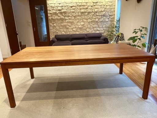 ダイニングテーブル