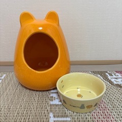 チンチラハウス ハートの餌入れ