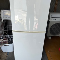 冷蔵庫　〇円