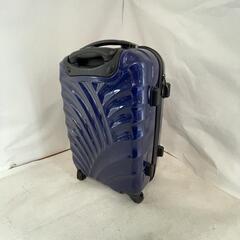 キャリーバック　青色　鍵付きの画像