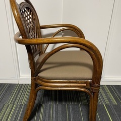 【美品】AUSTER ダイニングチェア室内使用品　の画像