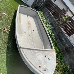 ボード　船　３人乗りの画像