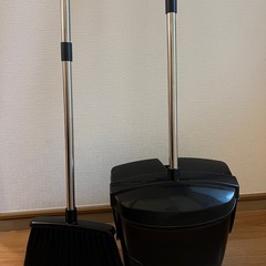 ほうき＆ちりとりセット（立てかけ収納タイプ）