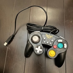 Switch対応　ゲームキューブ型コントローラー　ゼルダバージョン