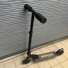 子供用　キックボード　スケートボード