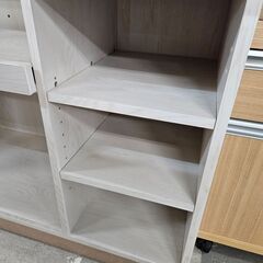リサイクルショップどりーむ天保山店　No2706　レンジボード　カウンター　食器棚　ホワイトカラーの画像