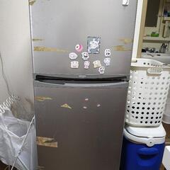 2002年式　冷蔵庫