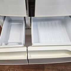 冷蔵庫大幅値下げしました🎵￥52,800→￥41,800　No2704　6ドア冷蔵庫　Panasonic　2016年製　容量455L　自動製氷機能付き　ファミリー向けサイズです♪　※野菜室パーツ欠品(´;ω;｀)　リサイクルショップどりーむ天保山店の画像
