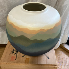 九谷焼　丸壺　銘有り　花入　花器　陶磁器　木箱付き　新品