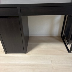 学習机 IKEA MICKE ミッケの画像