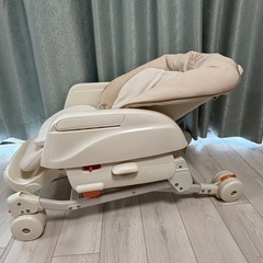 取引中　9月後半で処分します。Combi コンビ　ハイローチェア エンジョイミーラック NR PLU 手動  の画像