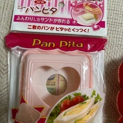キャラ弁　サンドウィッチなど　型抜きの画像