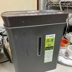 O2506-067 アイリスオーヤマ パーソナルシュレッダー P...