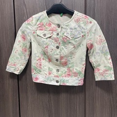BENETTONの花柄ジャケット