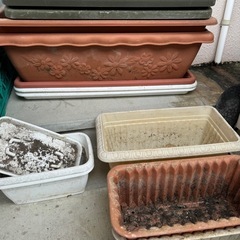 プランター　プラスチック鉢　受け皿　土　軽石の画像