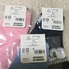 新品　1足定価350円　3足　べべ　ベビー　靴下　ソックス　女の子の画像