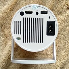 新品同様 プロジェクター 小型 卓上 天井投影・20000LM・270°回転・4K対応・最新Android TV 13.0搭載・1080Pの画像