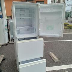 ★北九州、福岡市周辺配送可【シャープ】3ドア冷蔵庫  2017年製  350L ［SJ-GW35C］【3ヶ月保証付き★送料に設置込み】💳自社配送時🌟代引き可💳※現金、クレジット、スマホ決済対応※   【配達は要決済前問い合わせ】の画像