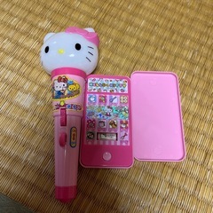 キティちゃん マイクとスマホ風おもちゃ