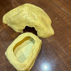 爬虫類　エサ入れ、水入れ