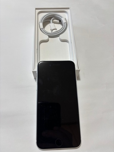 「受付終了」iPhone SE2 SIMフリー　バッテリー100% ストレージ64GB 中古美品  」 　