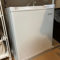 レンティオ 冷凍庫 32L
