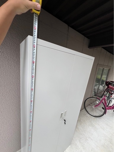 スチール倉庫