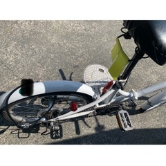 折りたたみ自転車の画像