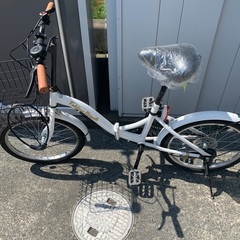 折りたたみ自転車の画像