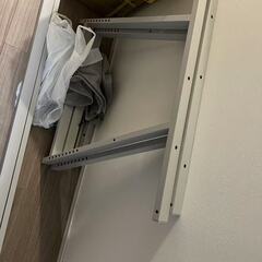 IKEA　テーブル ウーテスペラレ　UTESPELAREの画像