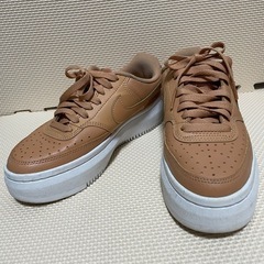 NIKE ブラウン レディース 